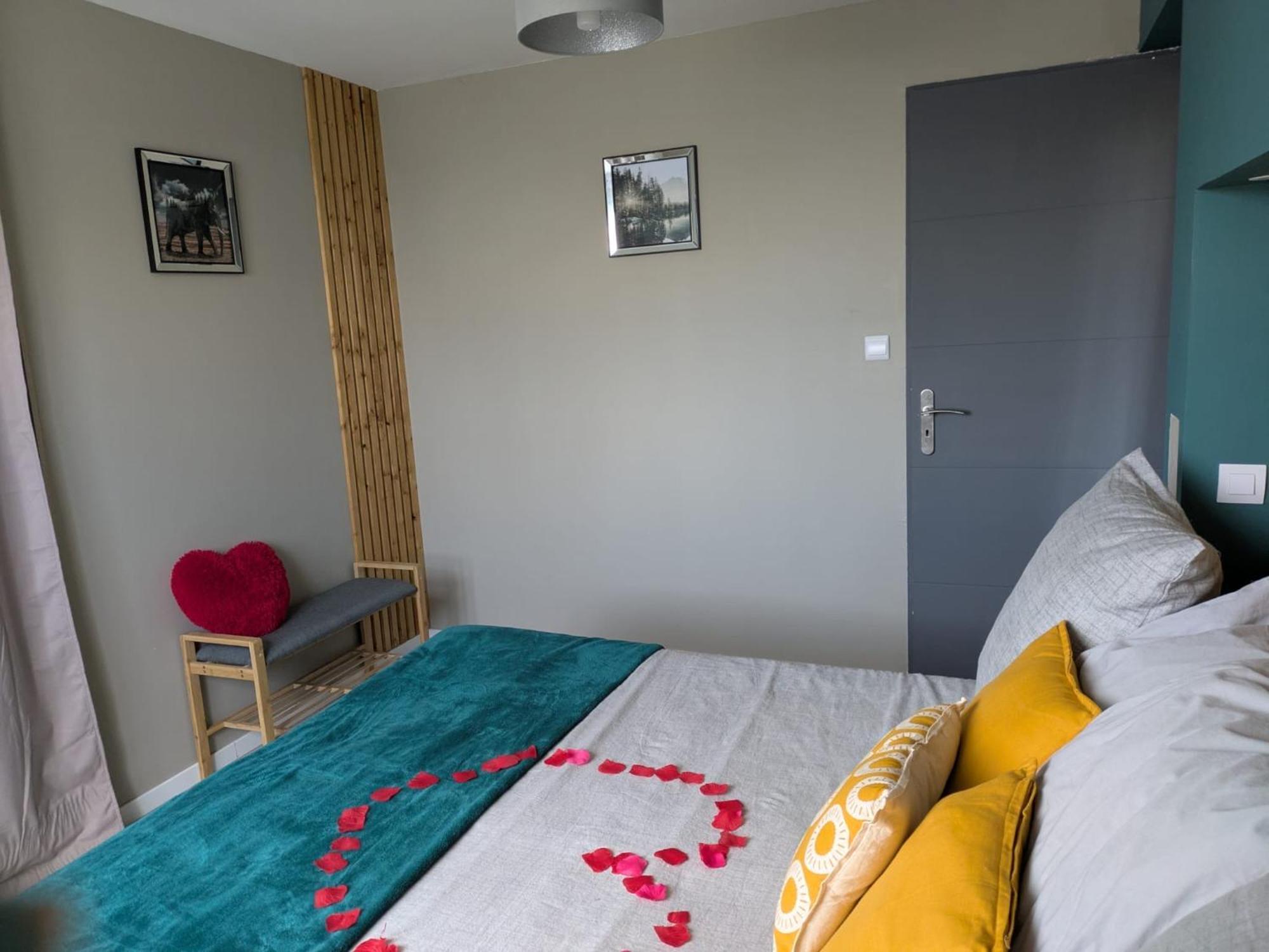 L'Alcove Du 510 - Spa - Chambre Romantique - Sauna - Salle De Jeux Монтобан Екстериор снимка